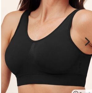 Truekind Everyday  Throw On,Wireless Bralette, Blacl